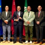 Móstoles obtiene la Escoba de Platino del año 2026 por la limpieza de grafitis