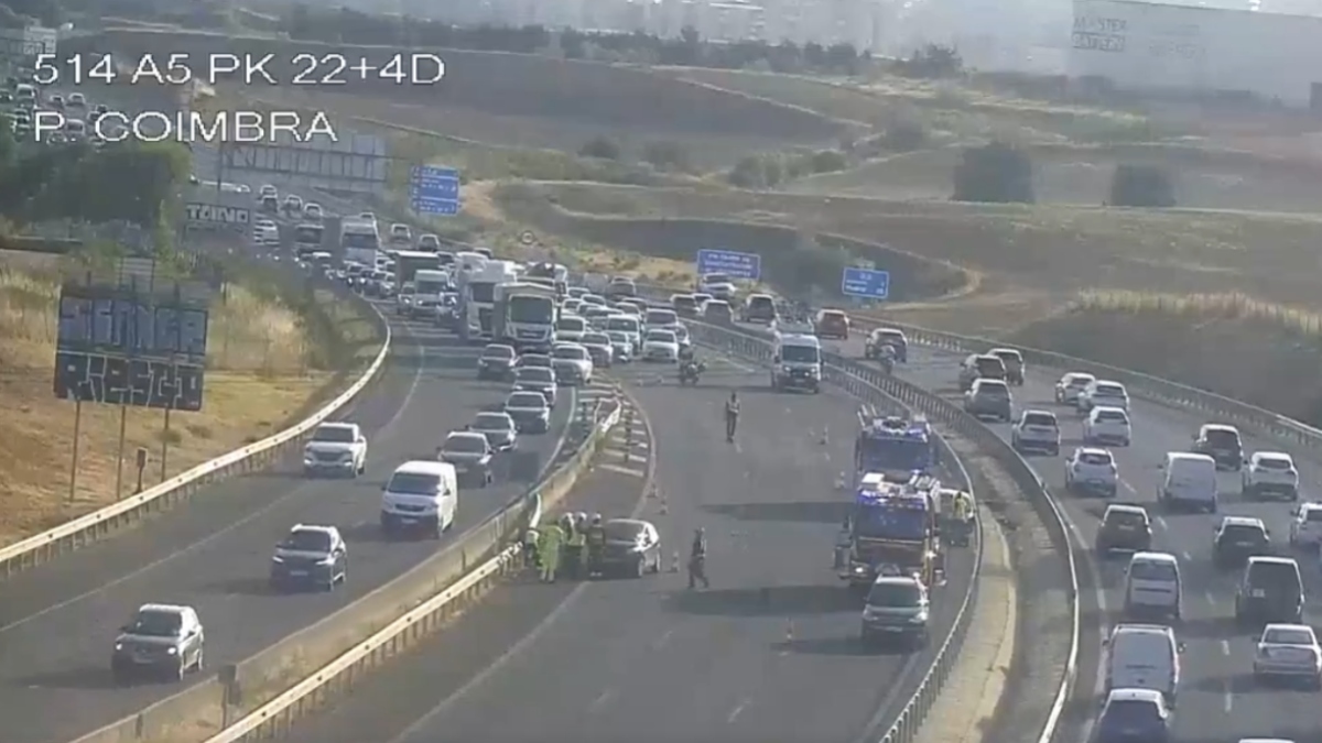 Un accidente de tráfico a la altura de Móstoles obliga a cortar íntegramente la A-5 en sentido Talavera