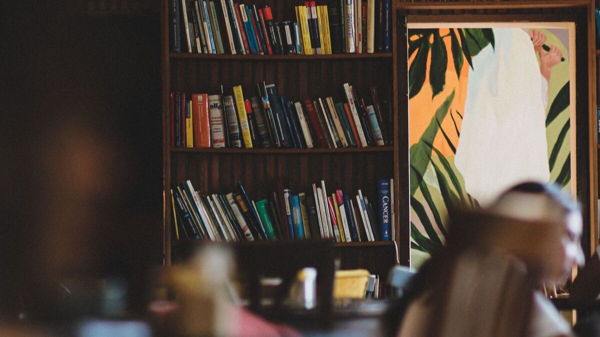 ¿Quién anda ahí? Móstoles. La biblioteca ¿Quién anda ahí? Móstoles. La biblioteca