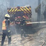 Un incendio en Villaviciosa de Odón pone en alerta a los vecinos de Móstoles: el Ayuntamiento pide extremar la precaución
