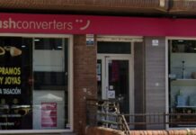 Atraco con violencia en una tienda de segunda mano en Móstoles: los ladrones robaron joyas y dinero