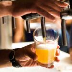 ‘Qué pasa Maja’: abre una nueva cervecería con diez grifos artesanos en Móstoles