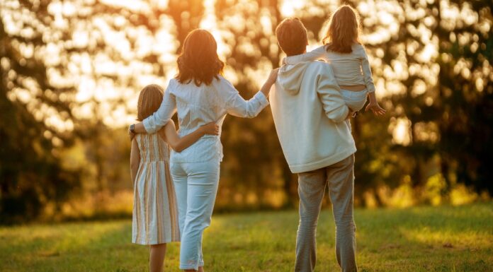 Madrid dará apoyo psicológico gratuito para las familias de Móstoles tras un diagnóstico de discapacidad Madrid dará apoyo psicológico gratuito para las familias de Móstoles tras un diagnóstico de discapacidad
