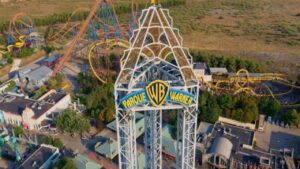 De la Warner a hacer kayak en Murcia: Móstoles lanza un plan de verano para adolescentes con 650 plazas