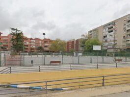 Un apuñalamiento en Móstoles deja dos heridos de gravedad: la Policía busca a los tres agresores Un apuñalamiento en Móstoles deja dos heridos de gravedad: la Policía busca a los tres agresores