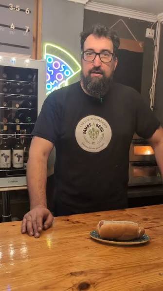 Una cervecera nómada segoviana. ‘Qué pasa Maja’: abre una nueva cervecería con diez grifos artesanos en Móstoles