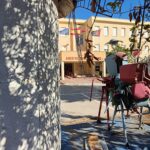 Los baños de un instituto de Móstoles se transforman en un museo reivindicativo