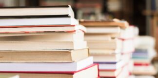 El PSOE de Móstoles critica el cierre de la Biblioteca Flash y el abandono de los espacios públicos El PSOE de Móstoles critica el cierre de la Biblioteca Flash y el abandono de los espacios públicos