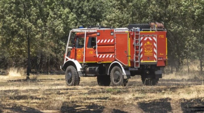 Móstoles refuerza la prevención de incendios y pide denunciar los vertidos en el entorno natural Móstoles refuerza la prevención de incendios y pide denunciar los vertidos en el entorno natural