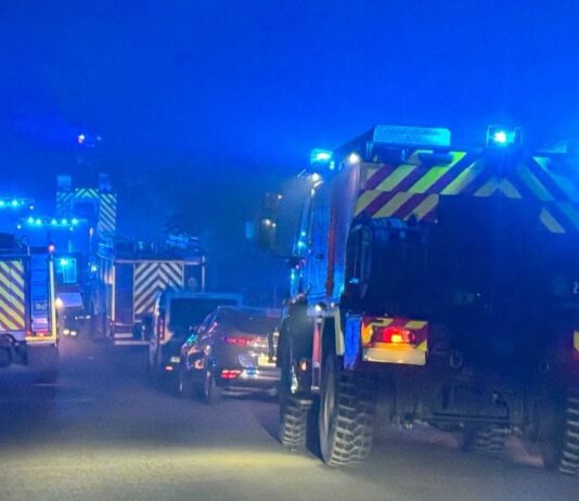 Los incendios de Madrid tiñen de rojo el cielo de Móstoles: el Gobierno declara emergencia nacional