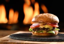 Las mejores smash burger llegan para los vecinos de Móstoles: Burger Hype abre sus puertas en Xanadú Las mejores smash burger llegan para los vecinos de Móstoles: Burger Hype abre sus puertas en Xanadú
