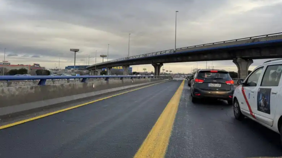 Móstoles se planta contra el carril bus-VAO de la A-5 y pide al ministro que lo elimine Móstoles se planta contra el carril bus-VAO de la A-5 y pide al ministro que lo elimine