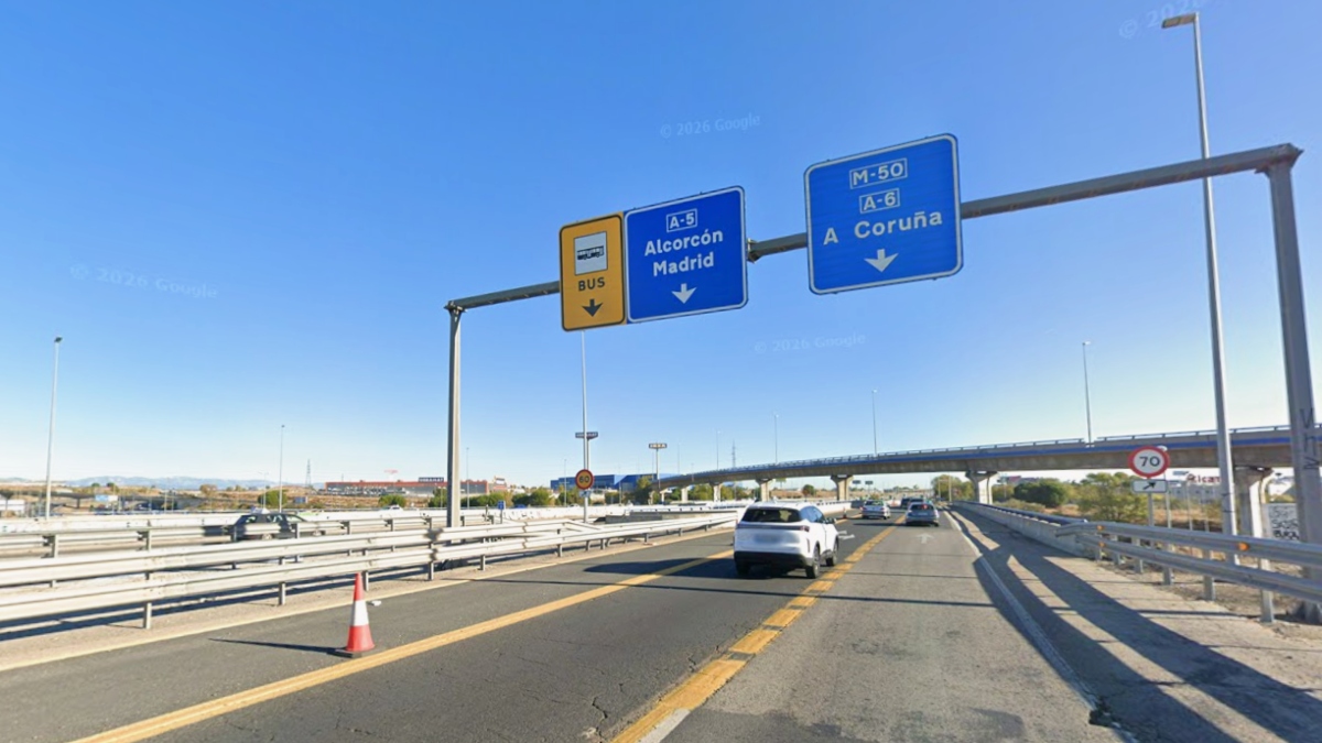 Cierra el carril bus-VAO de la A-5 tras la presión del Ayuntamiento de Móstoles al Ministerio Cierra el carril bus-VAO de la A-5 tras la presión del Ayuntamiento de Móstoles al Ministerio