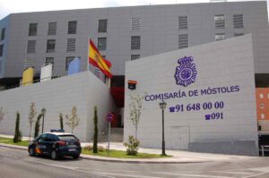 De Móstoles a O'Donnell: una peligrosa persecución acaba dos detenidos y un policía herido