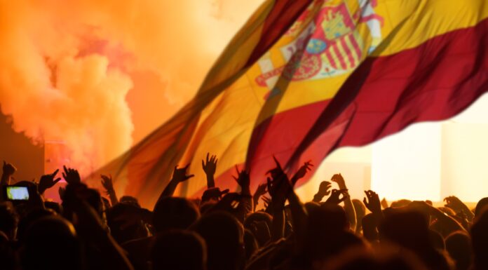 Móstoles tendrá una pantalla gigante para vivir en directo el España – Francia de semifinales del Mundial Móstoles tendrá una pantalla gigante para vivir en directo el España - Francia de semifinales del Mundial