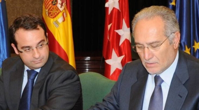 Esteban Parro y Daniel Ortiz, exalcaldes del PP de Móstoles, absueltos en el Caso Púnica Esteban Parro y Daniel Ortiz, exalcaldes del PP de Móstoles, absueltos en el Caso Púnica