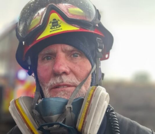 El emotivo homenaje de Eva a su marido Fernando, bombero valiente: «A veces los héroes no llevan capa»