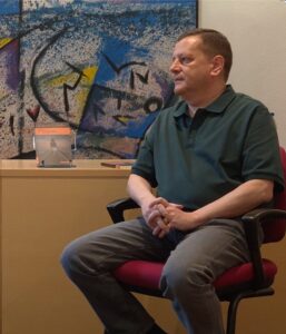 Eduardo Caballero: «Móstoles siempre ha estado presente en mis libros, es mi ciudad y una fuente de inspiración»