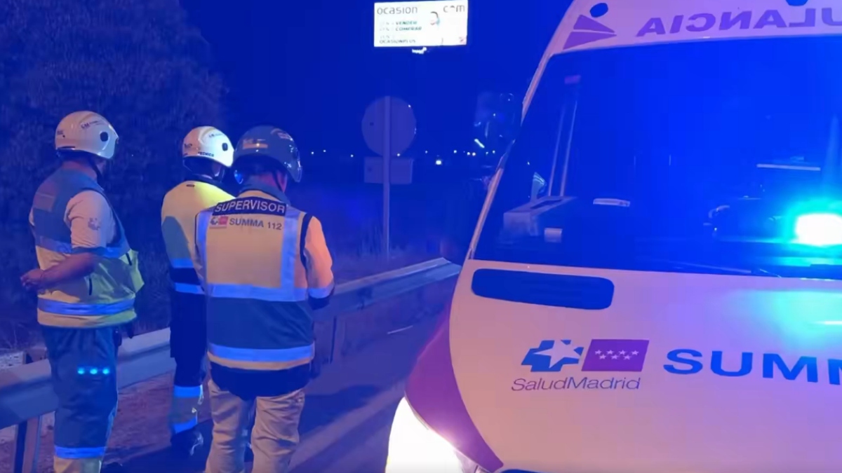 Fallece una persona en la M-506 entre Móstoles y Parque Miraflores tras ser atropellado por un turismo Fallece una persona en la M-506 entre Móstoles y Parque Miraflores tras ser atropellado por un turismo