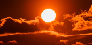 Nueva ola de calor en Móstoles: alerta naranja en gran parte de la región por altas temperaturas Nueva ola de calor en Móstoles: alerta naranja en gran parte de la región por altas temperaturas