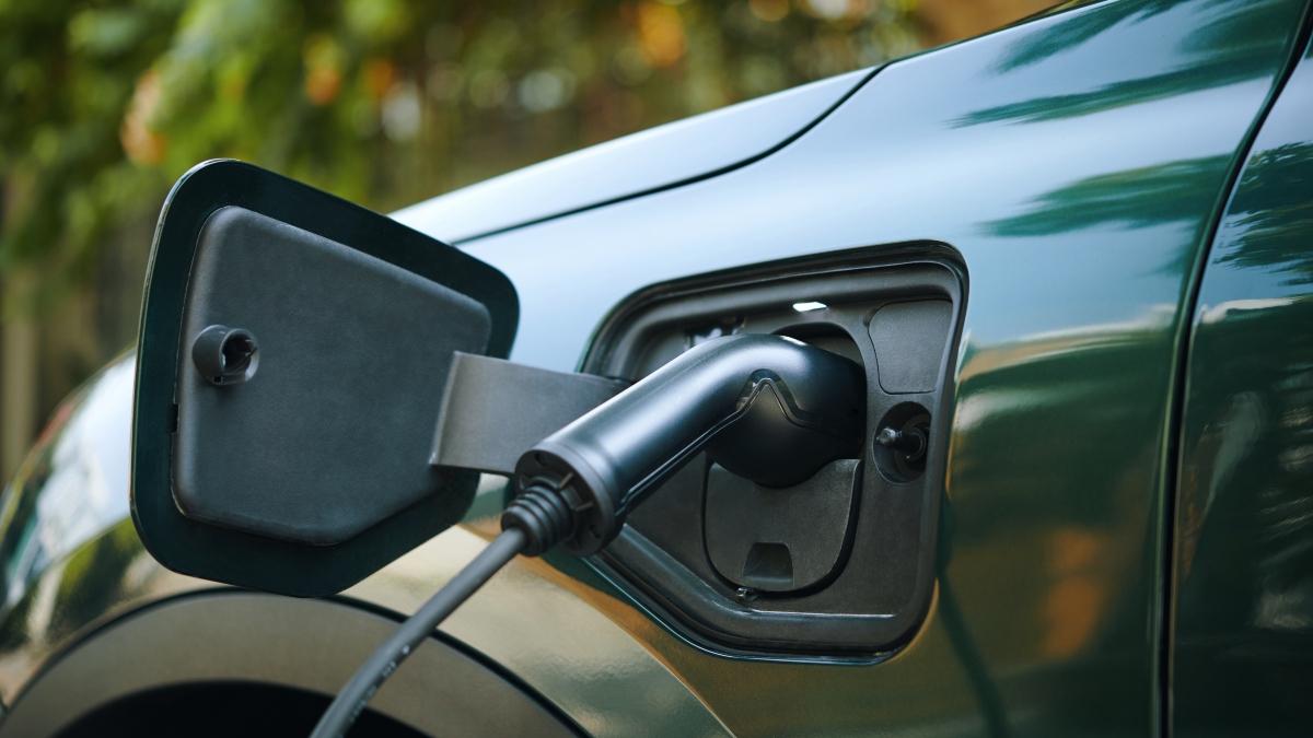 Hasta 7.000 euros para comprar coche en Móstoles: cómo solicitar las nuevas ayudas para vehículos eléctricos