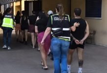 Desmantelada una casa-prostíbulo en Móstoles que explotaba a mujeres: hay 16 personas detenidas
