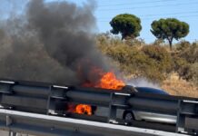 Susto en Móstoles: incendio de un vehículo en la A-5 a la altura de Parque Coimbra Susto en Móstoles: incendio de un vehículo en la A-5 a la altura de Parque Coimbra