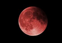 Móstoles se prepara para un nuevo eclipse este mes de agosto: la luna se teñirá de rojo Móstoles se prepara para un nuevo eclipse este mes de agosto: la luna se teñirá de rojo