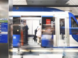 El futuro del MetroSur centra el debate entre los vecinos de Móstoles El futuro del MetroSur centra el debate entre los vecinos de Móstoles