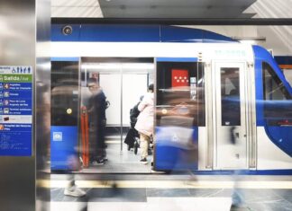 El futuro del MetroSur centra el debate entre los vecinos de Móstoles