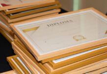Los vecinos de Móstoles podrán acreditar sus títulos y certificados de forma instantánea Los vecinos de Móstoles podrán acreditar sus títulos y certificados de forma instantánea