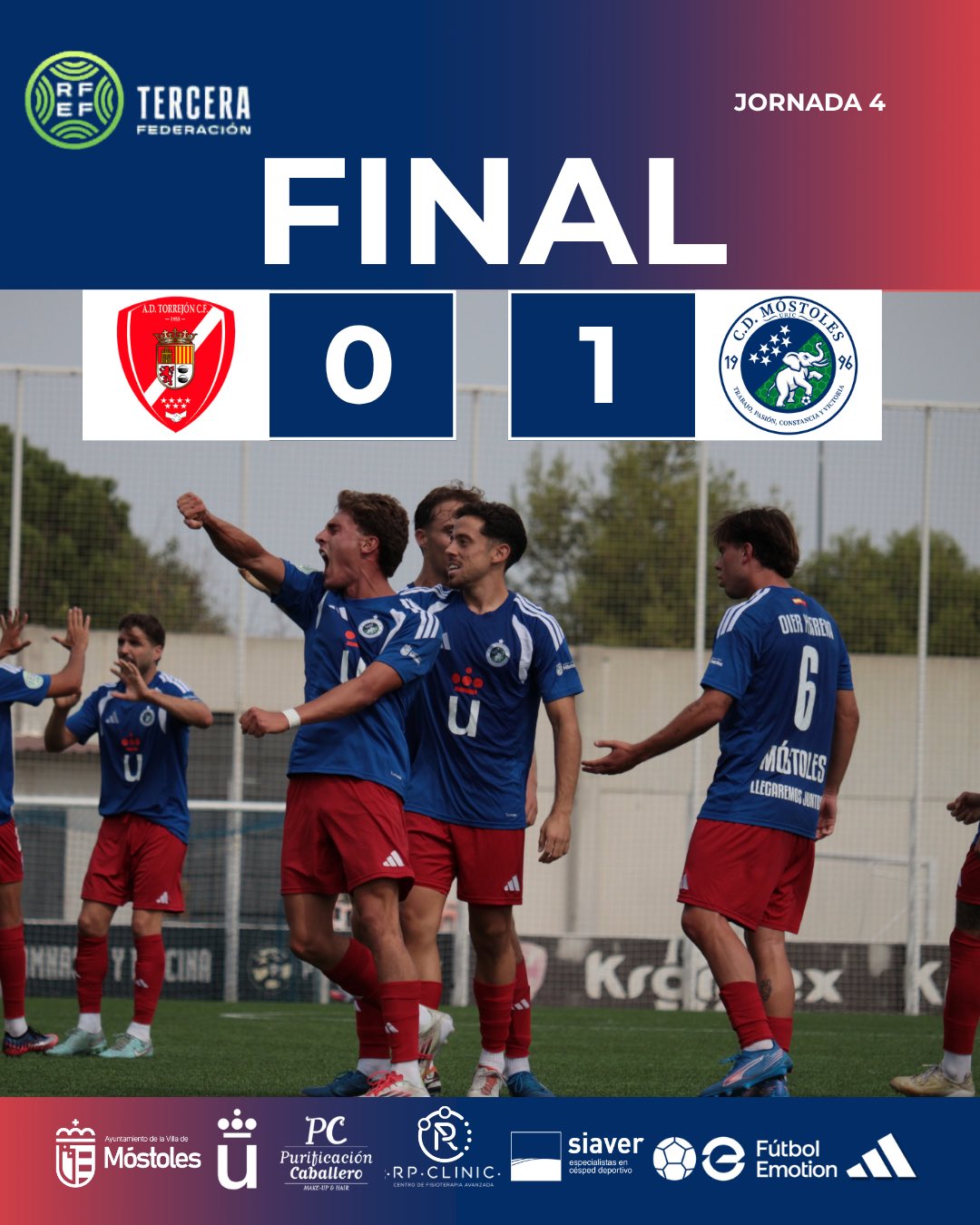 Todo victorias este fin de semana para los equipos de Móstoles: tres puntos de infarto en fútbol sala y marea azul