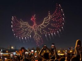 El cielo se iluminará a solo unos minutos de Móstoles con un espectáculo de 220 drones este sábado El cielo se iluminará a solo unos minutos de Móstoles con un espectáculo de drones este sábado