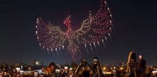 El cielo se iluminará a solo unos minutos de Móstoles con un espectáculo de 220 drones este sábado El cielo se iluminará a solo unos minutos de Móstoles con un espectáculo de drones este sábado