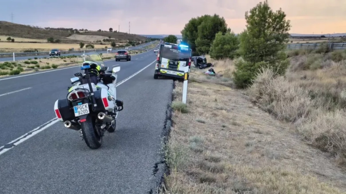Un joven de 23 años de Móstoles resulta herido grave en un accidente de tráfico en Almudévar Un joven de 23 años de Móstoles resulta herido grave en un accidente de tráfico en Almudévar