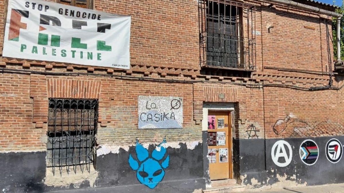 Previsto el desalojo de La Casika el próximo 6 de octubre: movilización convocada tres días antes en Móstoles Previsto el desalojo de La Casika el próximo 6 de octubre: movilización convocada tres días antes en Móstoles