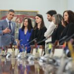 Pedro Sánchez entrega la Gran Cruz de la Orden del Mérito Civil al exalcalde de Móstoles, David Lucas