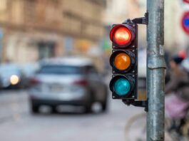 Nueva normativa para los semáforos: esto tienen que saber los conductores de Móstoles Nueva normativa para los semáforos: esto tienen que saber los conductores de Móstoles