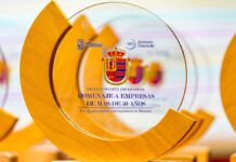 Homenaje al comercio de Móstoles: los 24 negocios premiados por más de 50 años de actividad Homenaje al comercio de Móstoles: los 24 negocios premiados por más de 50 años de actividad