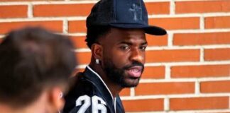 El futbolista del Real Madrid, Vinicius Júnior, presente en un partido de fútbol sala en Móstoles El futbolista del Real Madrid, Vinicius Júnior, presente en un partido de fútbol sala en Móstoles