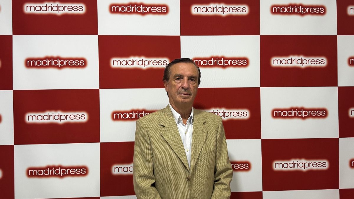 Antonio Gómez: «El objetivo a corto plazo del CD Móstoles es Tercera División»