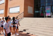 ¿Cómo elegir un colegio que facilite la adaptación de los nuevos alumnos? ¿Cómo elegir un colegio que facilite la adaptación de los nuevos alumnos?