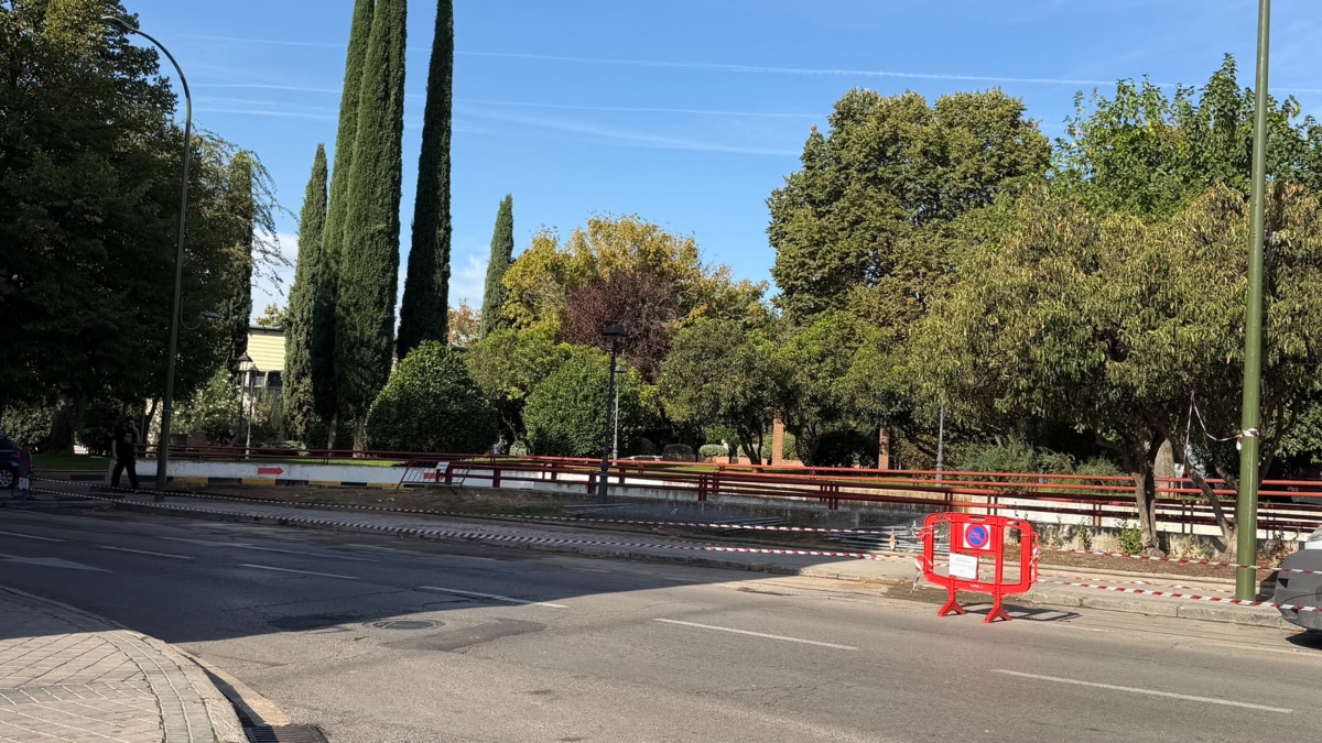 Móstoles se convierte en plató de cine: prohibido aparcar en dos calles por el rodaje de una película Móstoles se convierte en plató de cine: prohibido aparcar en dos calles por el rodaje de una película