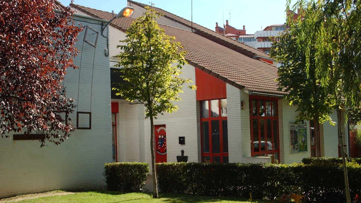 Móstoles tendrá un nuevo teatro: adjudicadas las obras de ampliación del Centro Sociocultural Caleidoscopio Móstoles tendrá un nuevo teatro: adjudicadas las obras de ampliación del Centro Sociocultural Caleidoscopio