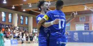 El FS Móstoles lidera la Segunda División en solitario: así ha sido el fin de semana de los clubes mostoleños El FS Móstoles lidera la Segunda División en solitario: así ha sido el fin de semana de los clubes mostoleños