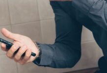 Alerta para los vecinos de Móstoles: la estafa de WhatsApp que suplanta a familiares y amigos Alerta para los vecinos de Móstoles: la estafa de WhatsApp que suplanta a familiares y amigos