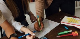 Juana López Pagán propone un plan para situar a Móstoles como referente de la educación pública Juana López Pagán propone un plan para situar a Móstoles como referente de la educación pública