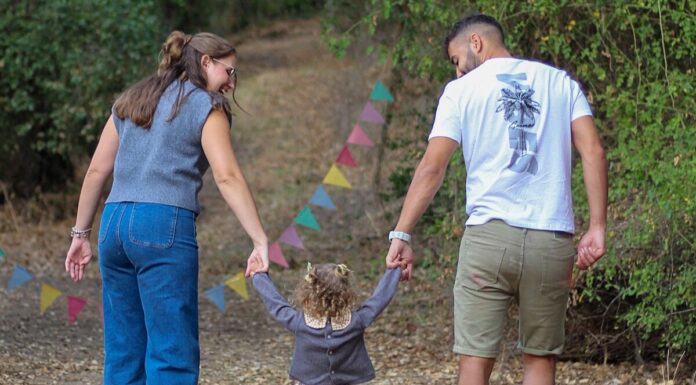 Móstoles recupera sus talleres gratuitos para acompañar a las familias en la crianza Móstoles recupera sus talleres gratuitos para acompañar a las familias en la crianza